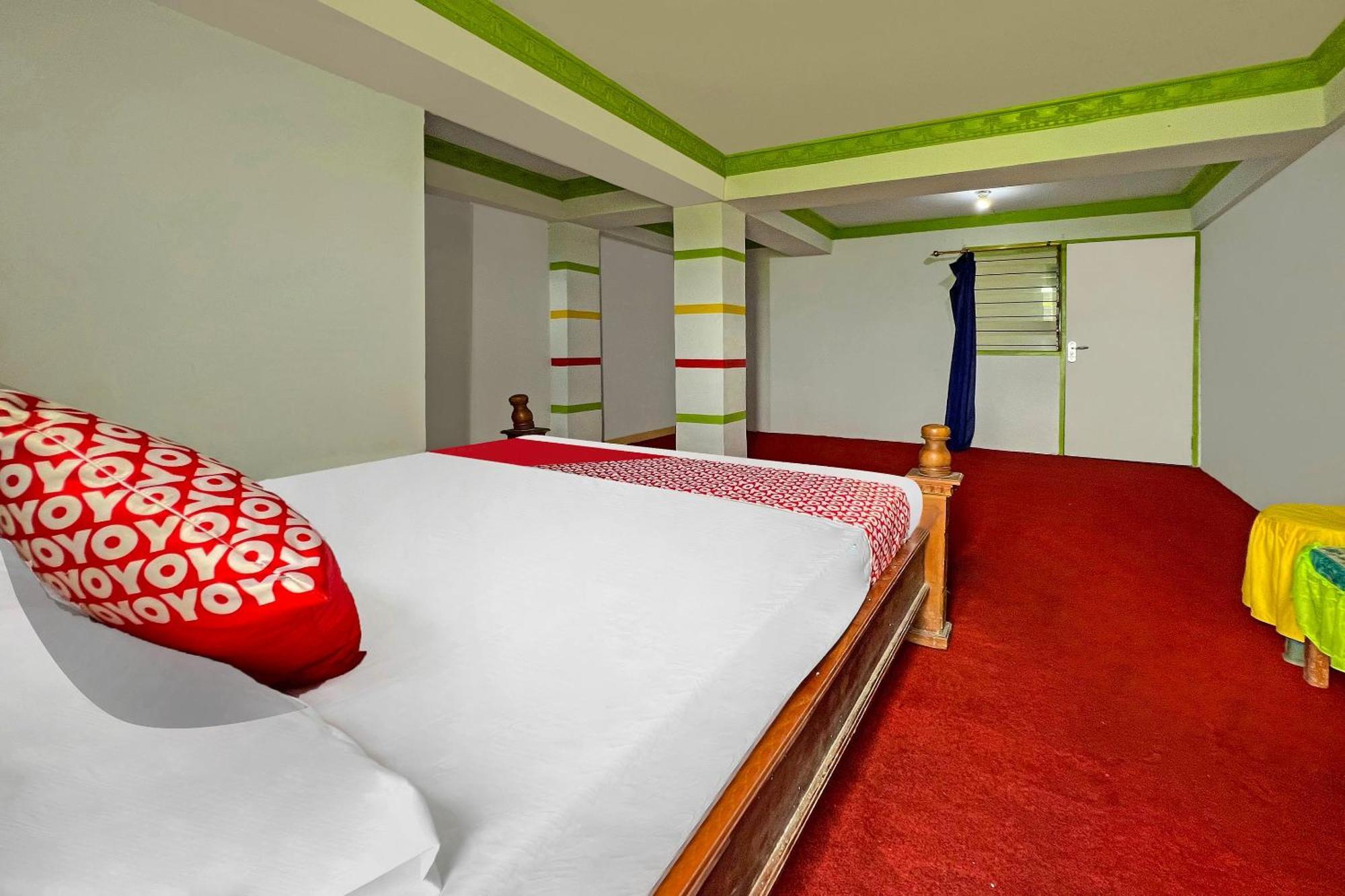 Oyo 92326 Hotel Melati Bm Pangkep Maros Bagian luar foto